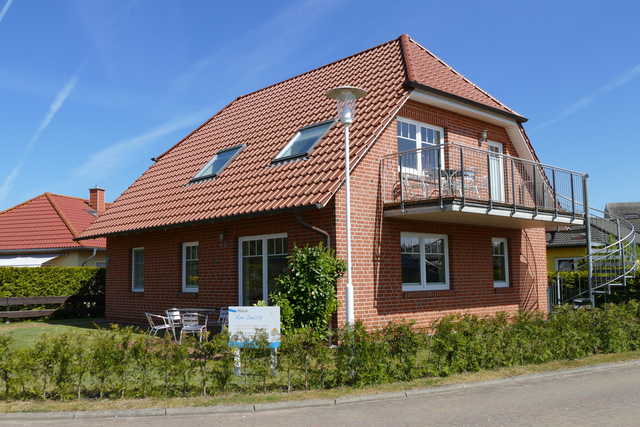 Haus am Deich - Feriendomizil mit Terrasse - Ferie Ferienwohnung 
