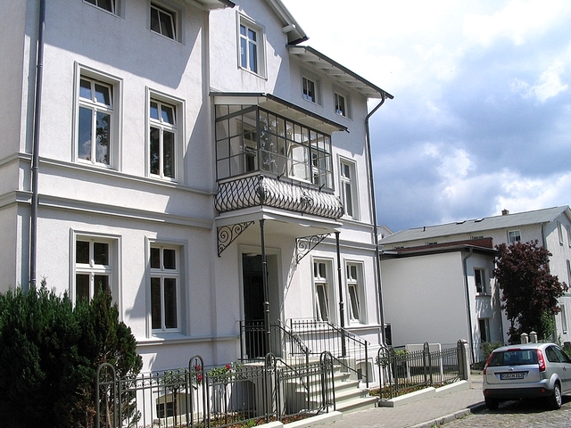 Villa Elfriede - Fewo II Ferienwohnung auf Rügen