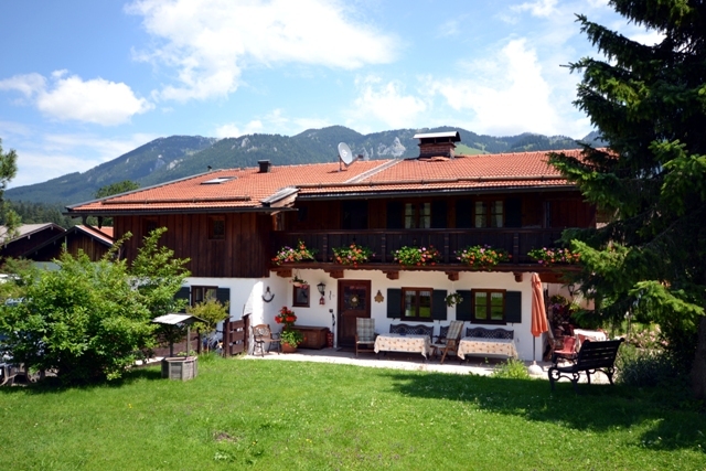Haus Andrea Gästezimmer und Ferienwohnung - D Ferienwohnung in den Alpen