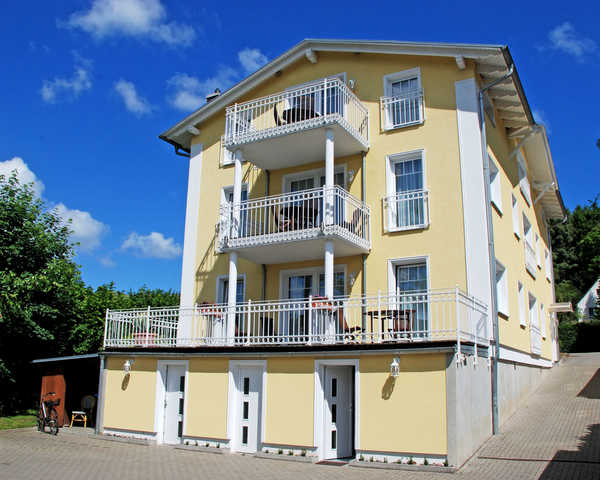 Ferienvilla Rügen mit Balkon im Ostseebad Sel Ferienwohnung 