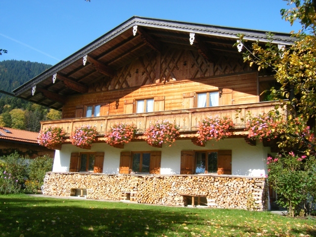 Ferienwohnungen Haus Leis, Kreuth-Enterbach - Feri Ferienwohnung in den Alpen