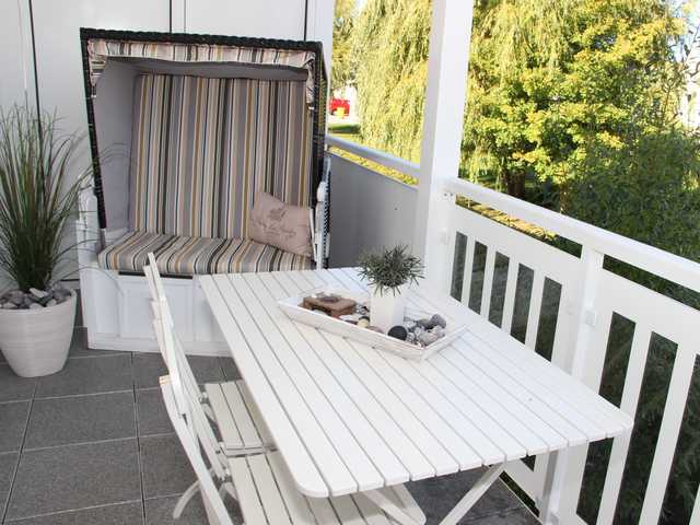 Exkl. App. Strandgut, Balkon, 300 m zum Strand - 3 Ferienwohnung an der Ostsee