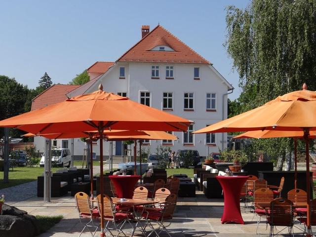 Hotel & Restaurant Am Peenetal - Familienzimme Ferienwohnung  Greifswalder Bodden