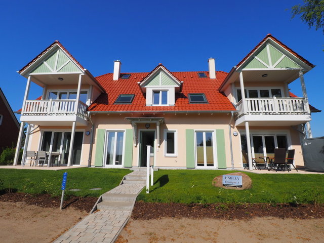 Haus Emilia Fewo 1 Ferienwohnung an der Ostsee