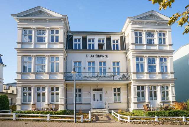 Villa Ahlbeck Haus 1 - Ahrenshoop Ferienwohnung auf Usedom