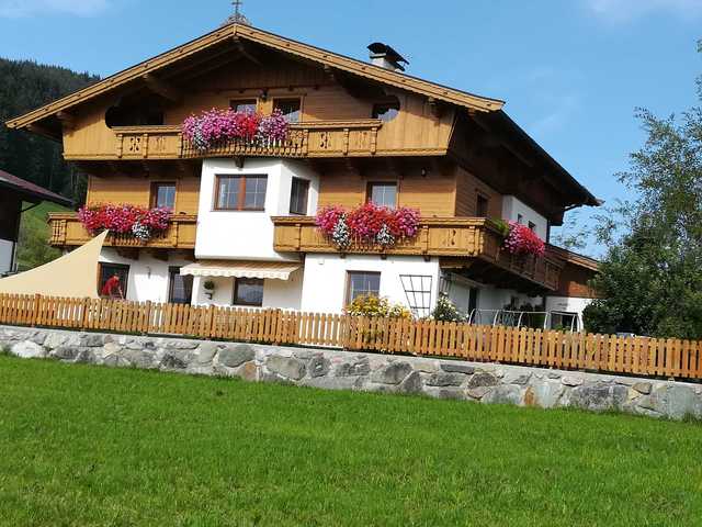 Haus Sonnegg - Schatzbergblick Ferienwohnung  Wildschönau
