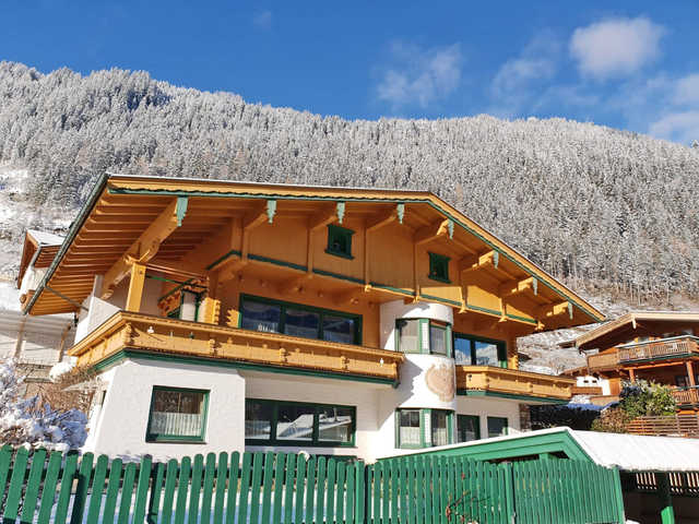 Ferienwohnung Appartementhaus Zillertal - Ferienwohnung Nr. 2 für 4 Personen (2294970), Finkenberg, Tux - Finkenberg, Tirol, Österreich, Bild 1