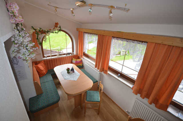 Ferienwohnung Haus Pfandler - Zimmer mit Frühstück (2) (2322384), Untertroi, Karwendel, Tirol, Österreich, Bild 17