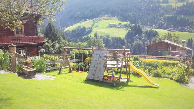 Ferienwohnung Floachhof - qualitätsgeprüfter 4 Blumen Urlaub am Bauernhof - Ferienwohnung Hirzerblick (2316137), Weerberg, Karwendel, Tirol, Österreich, Bild 2