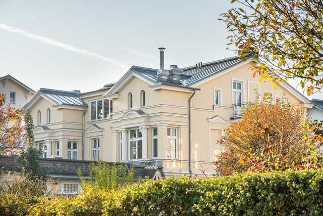 Villa am Strand Neubau - Meeresbrise Ferienwohnung in Ahlbeck Ostseebad