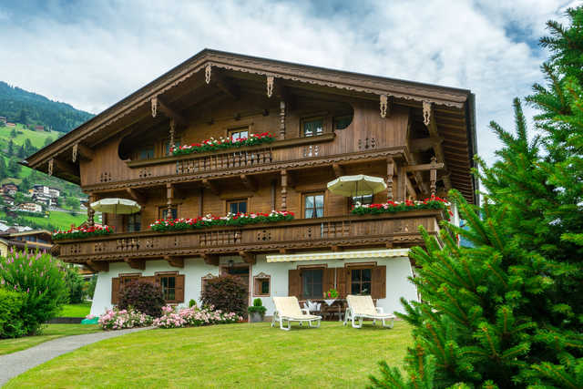 Ferienhaus Huaterhof - Edelweiß Ferienwohnung  Zillertal