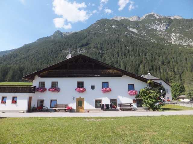 Ferienwohnung Lippenhof - Ferienwohnung 2 (2474042), Leutasch, Seefeld, Tirol, Österreich, Bild 1