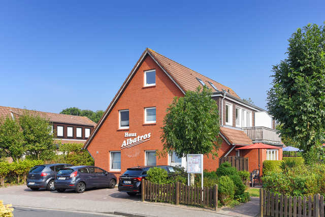 Haus Albatros in Neuharlingersiel - Ferienwohnung  Ferienwohnung in Niedersachsen