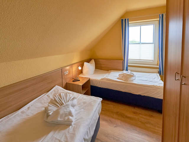 Holiday apartment Haus am See - F551 | WG 02 im DG mit teilw. Seeblick - WG2-6 (765221), Sellin, Rügen, Mecklenburg-Western Pomerania, Germany, picture 24